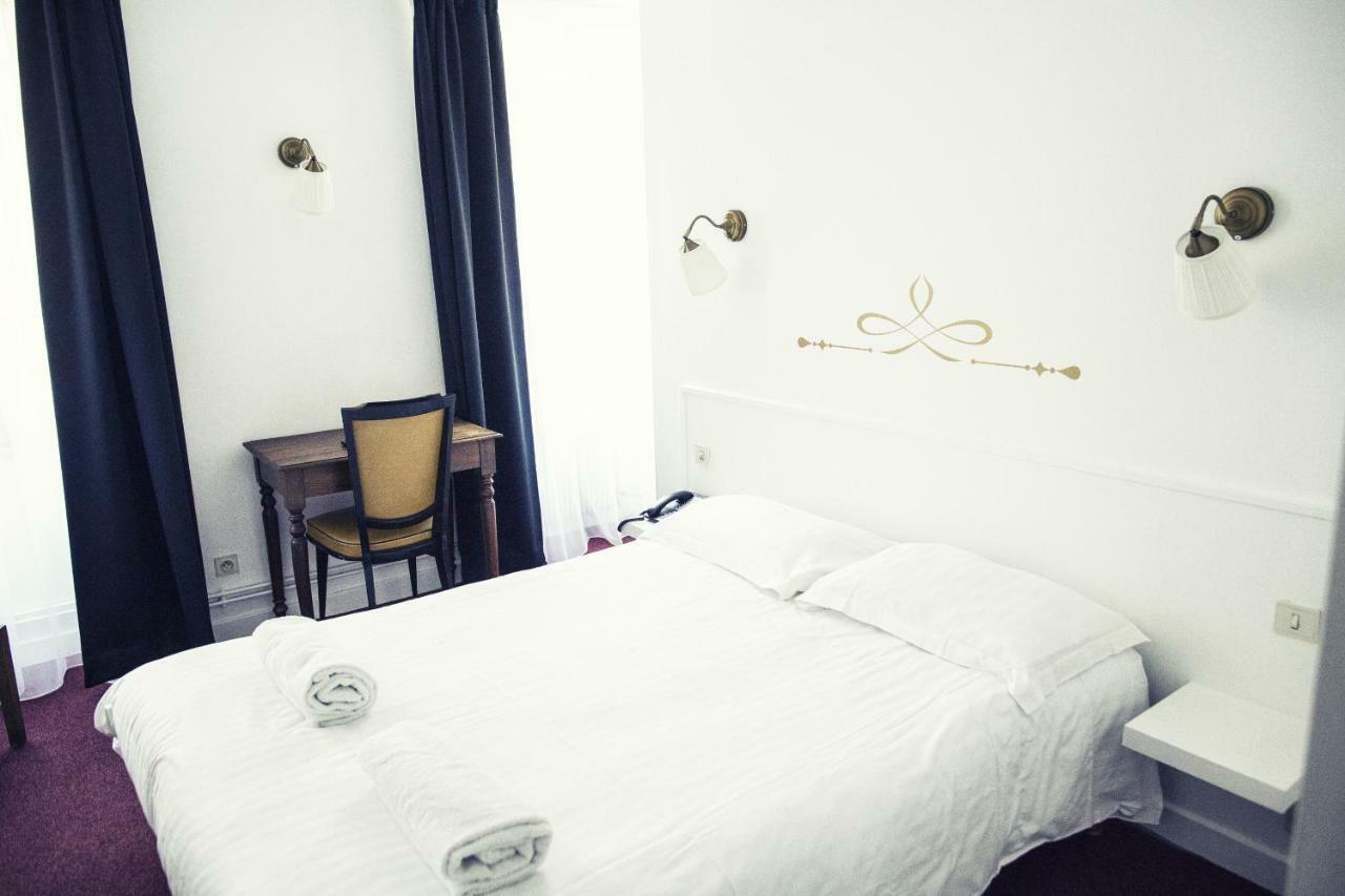 The Old Hotel Ravel Centre แคลร์มงต์-แฟร์รองด์ ภายนอก รูปภาพ