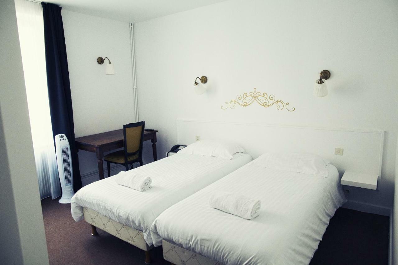 The Old Hotel Ravel Centre แคลร์มงต์-แฟร์รองด์ ภายนอก รูปภาพ